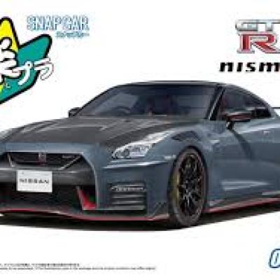 Model kereta Aoshima 1/24 R35 GT-R NISMO Special Edition
