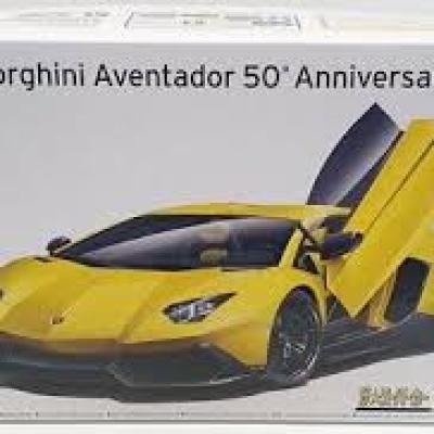 Aoshima 1/24 รถจำลอง Lamborghini Aventador รุ่นฉลองครบรอบ 50 ปี