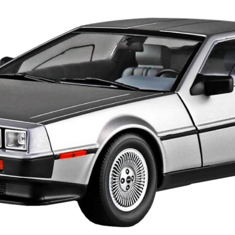 1/24 รุ่น DMC-12 ปี 1982 จากเดลอรีน