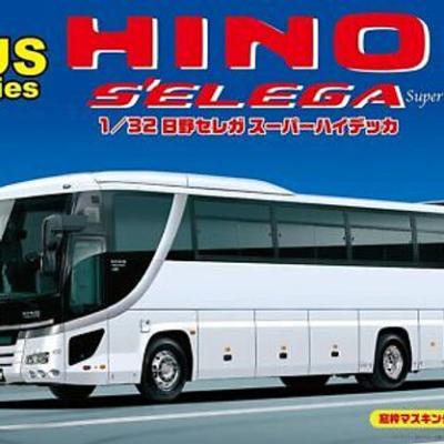 Fujimi 1/32 Hino Selega Super High Floor Sightseeing Bus Model