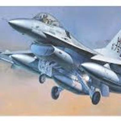 โมเดล F-16A+ ระดับ 1/72 ของสหรัฐอเมริกา