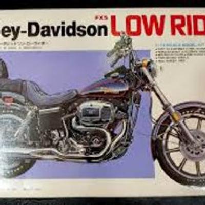 哈雷戴維森1/12低騎士模型電單車