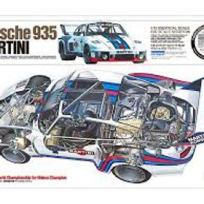 田宮1/12保時捷935馬天尼模型套件