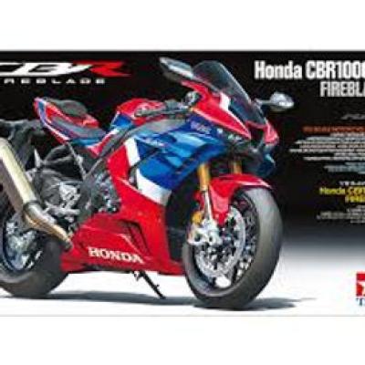โมเดลรถจักรยานยนต์ฮอนด้า CBR1000RR-R มาตราส่วน 1/12 จาก Tamiya