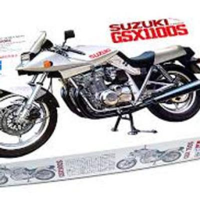 โมเดล Suzuki GSX1100S Katana ของ Tamiya มาตราส่วน 1/12