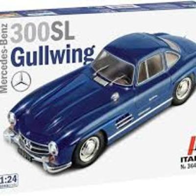 Italeri 1/24 梅賽德斯 300 SL 鷗翼模型