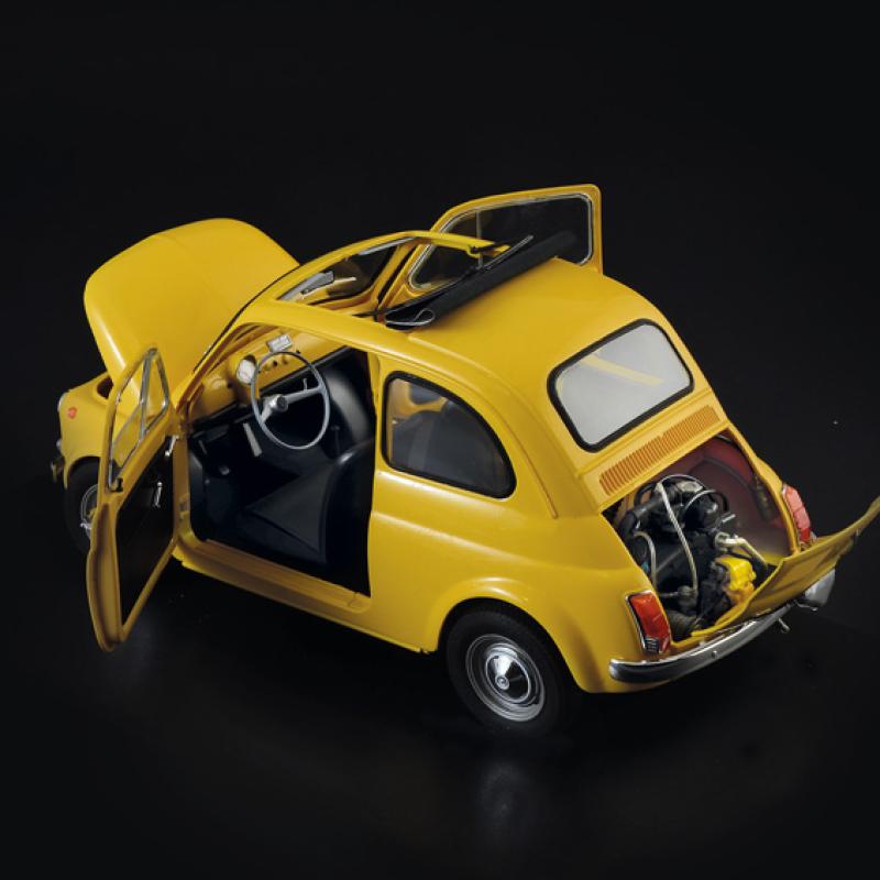Italeri 4715S 1/12 FIAT 500F 1968 升级版模型车