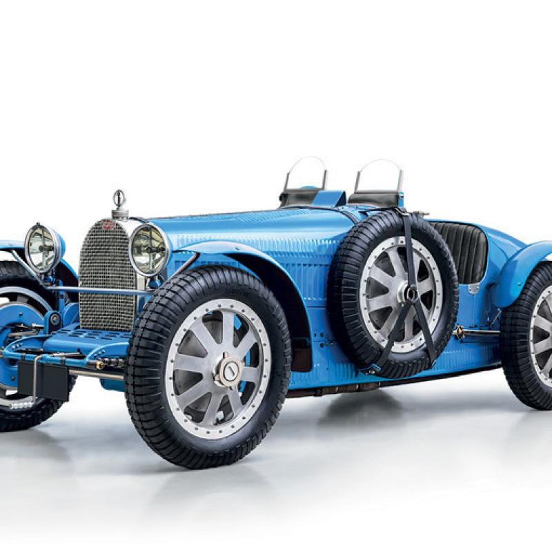 Italeri 4713S 1/12 Bugatti 35B Roadster โมเดลรถยนต์ประกอบรายละเอียดสูง